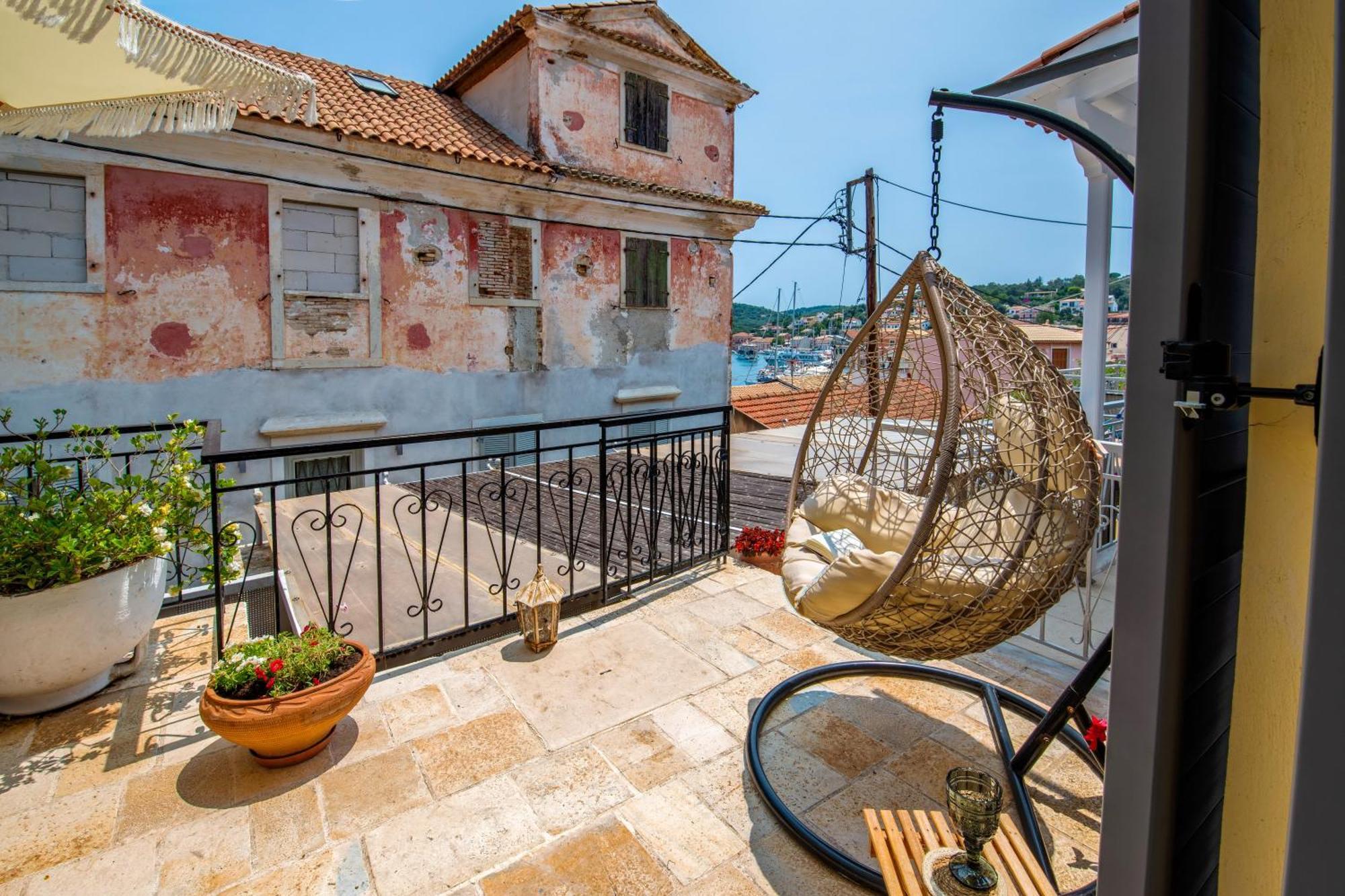 Marilu'S, Paxos Port House Apartment Gaios Exterior photo